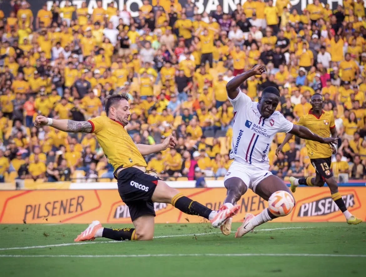 img of División de puntos entre BSC y LDU en el hexagonal final